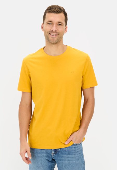 Basic T-shirt made of pure cotton